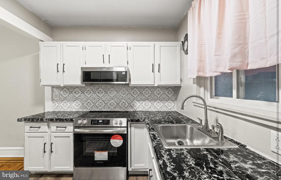 TACONY - Residential Lease