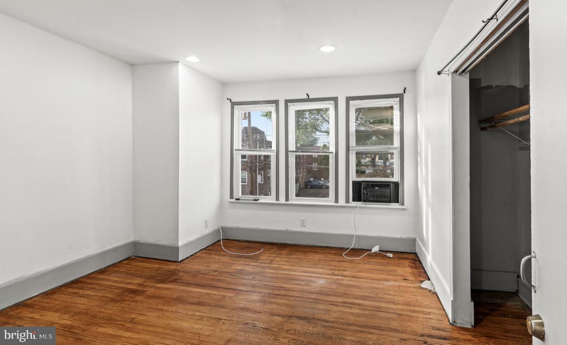 TACONY - Residential Lease