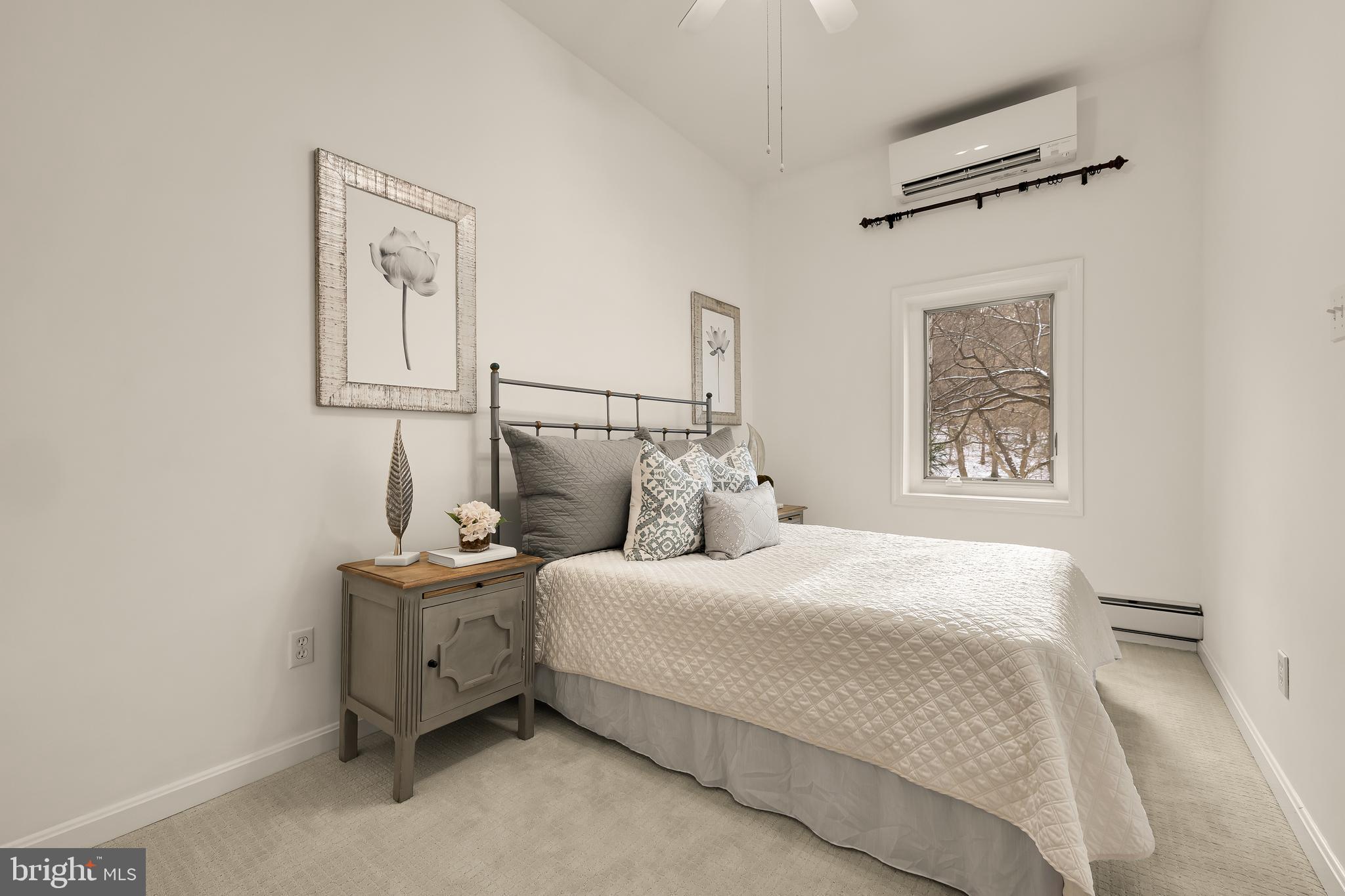 WESTMORELAND HILLS - Residential