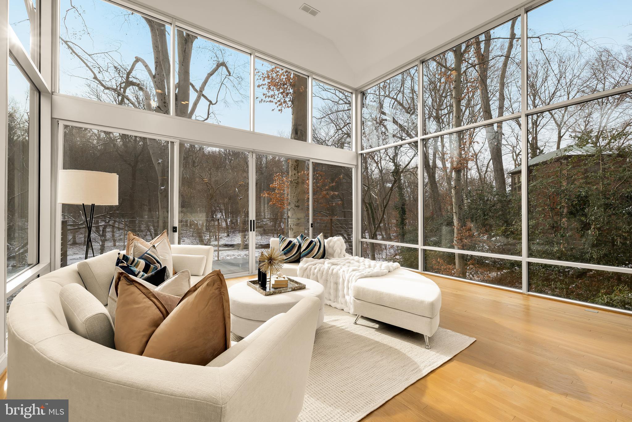 WESTMORELAND HILLS - Residential