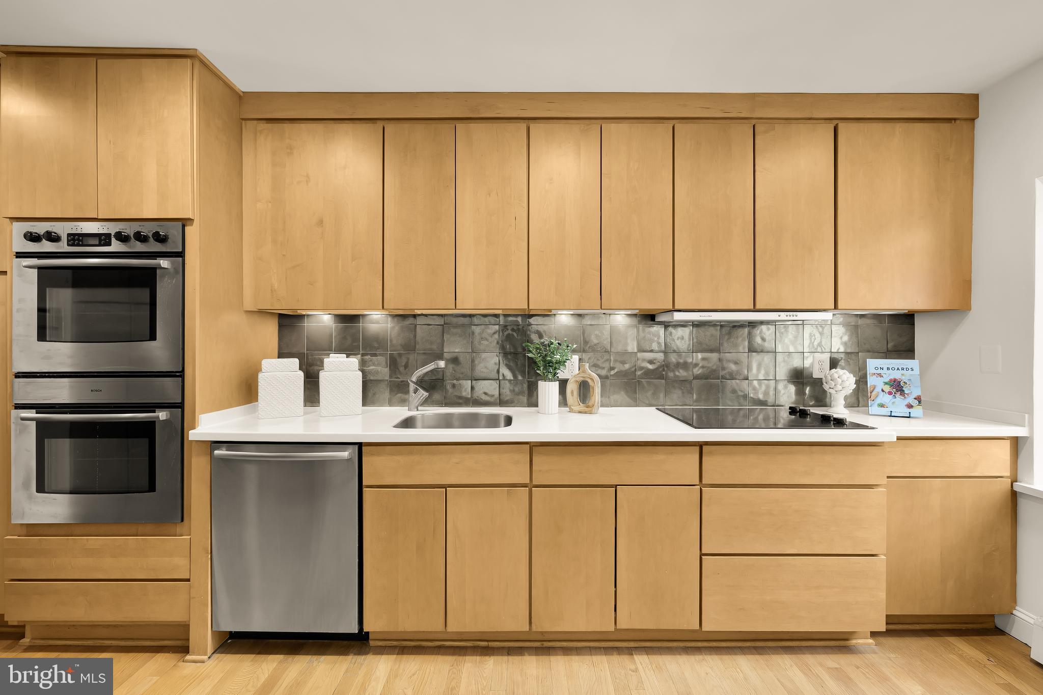 WESTMORELAND HILLS - Residential