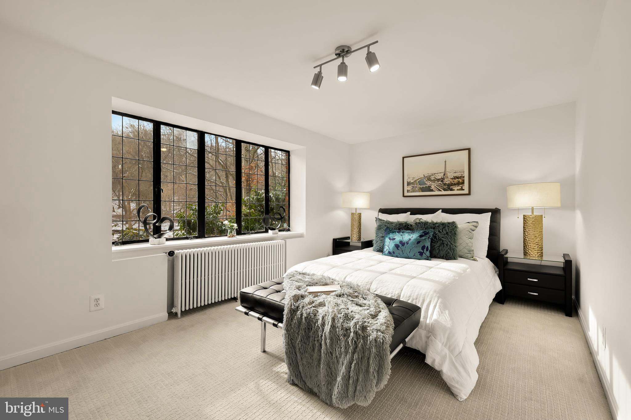 WESTMORELAND HILLS - Residential