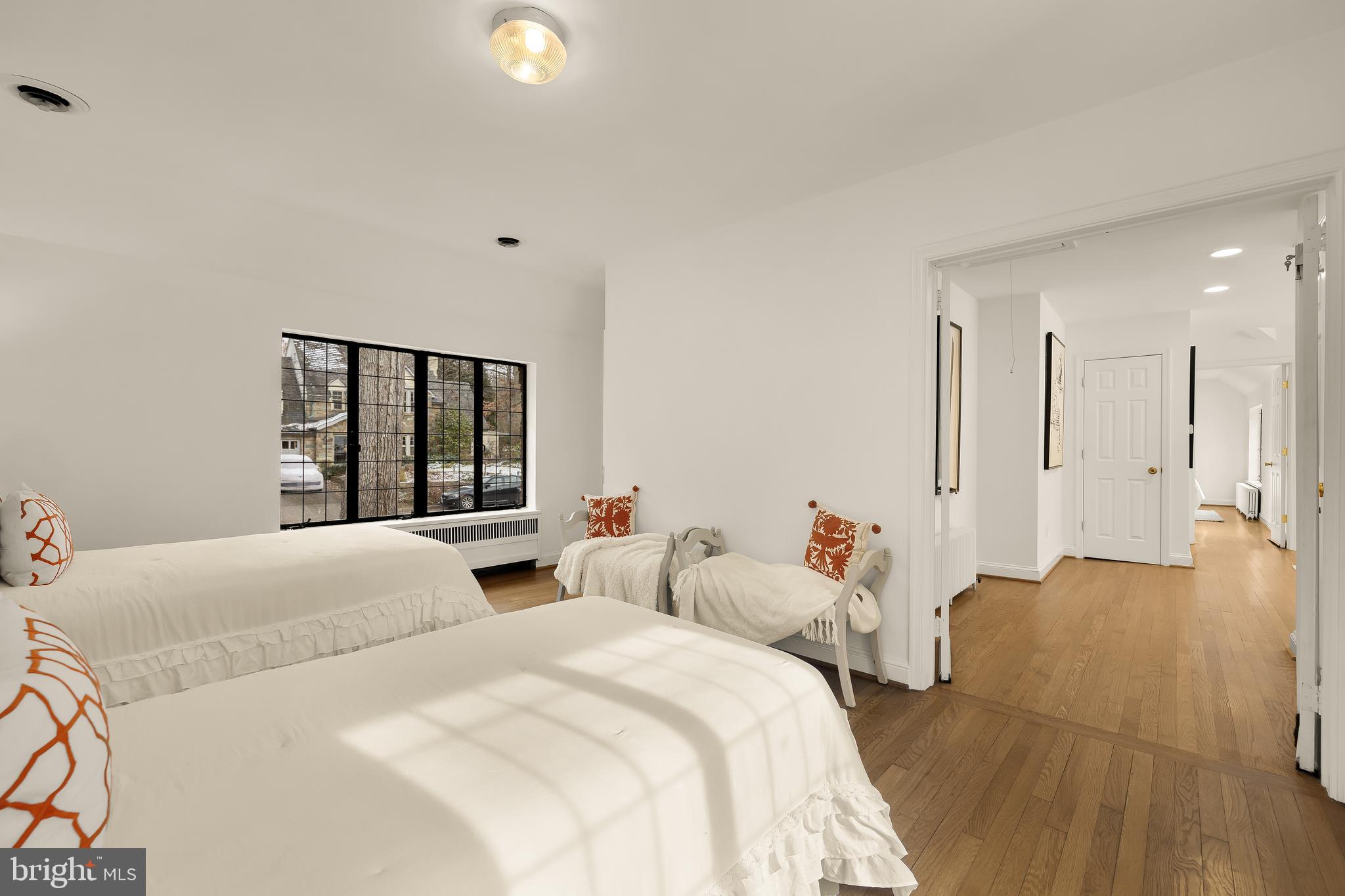 WESTMORELAND HILLS - Residential