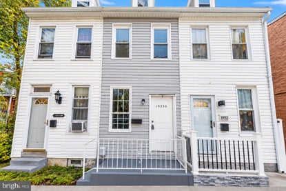 1933 Logan St # 1/2 – Investment Home