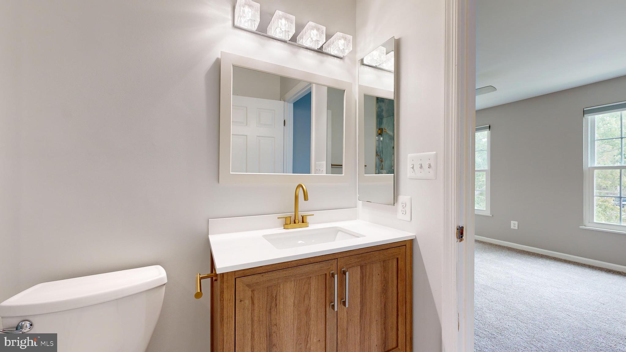 CENTRE RIDGE - Residential Lease