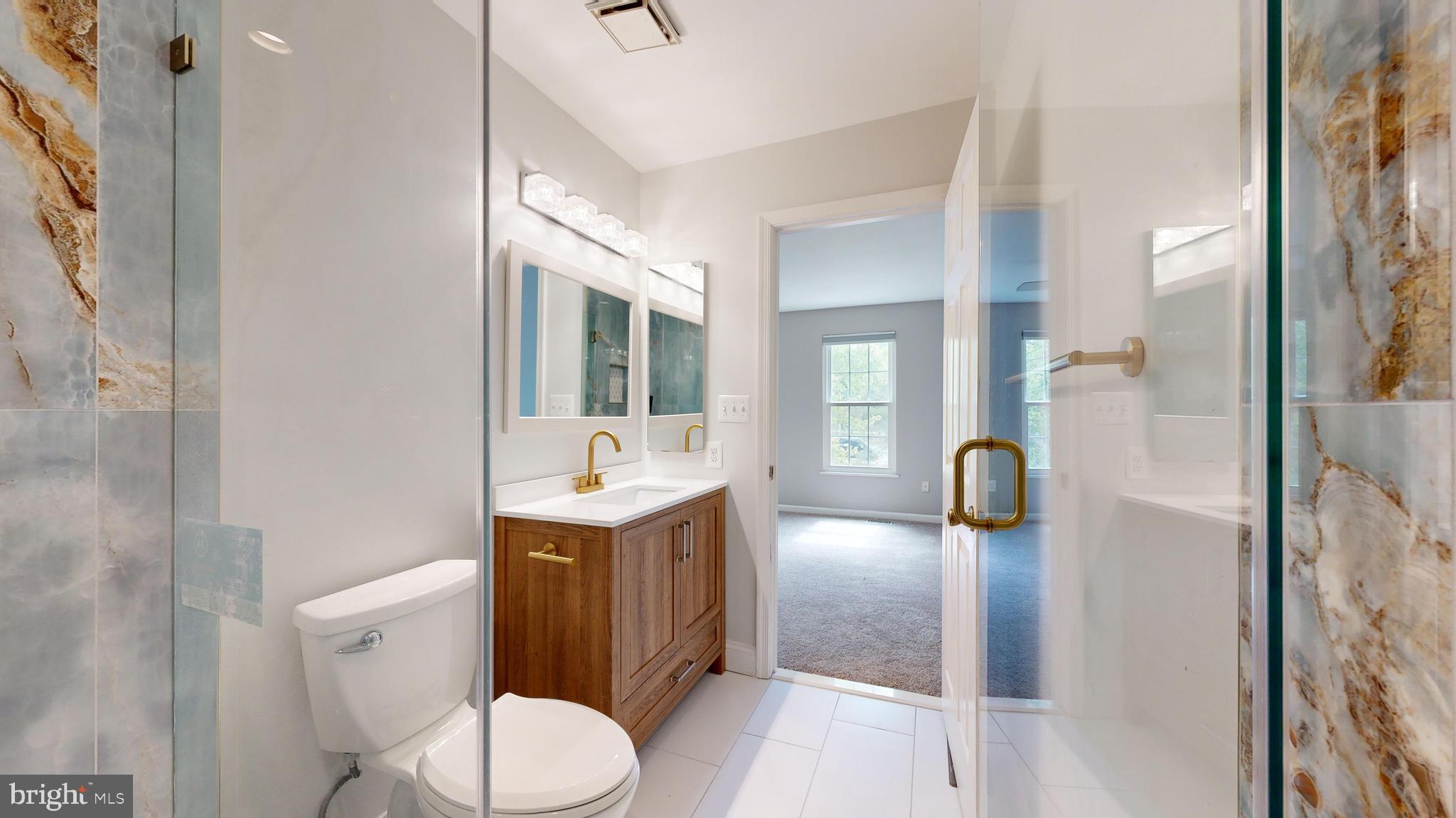 CENTRE RIDGE - Residential Lease