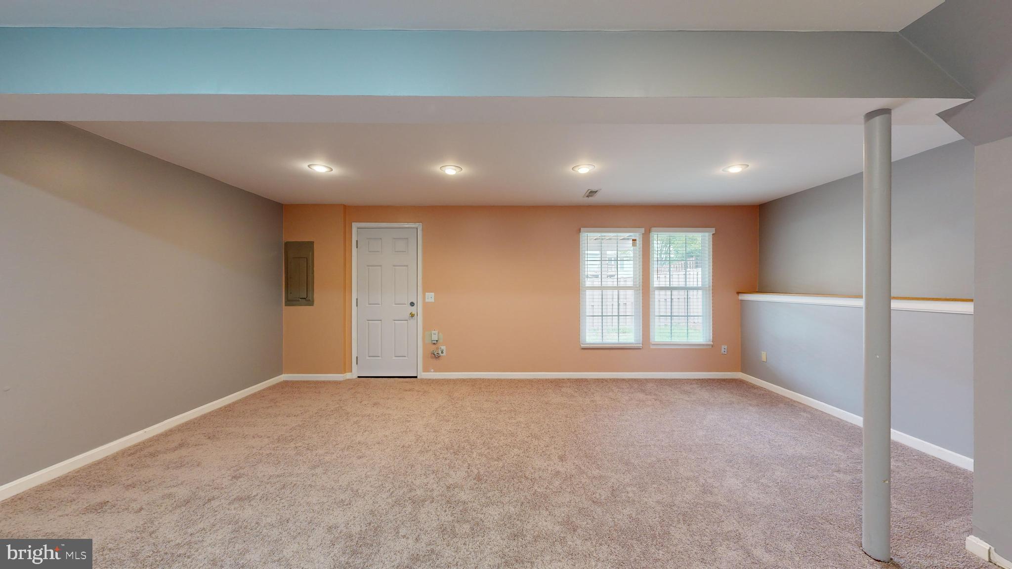 CENTRE RIDGE - Residential Lease