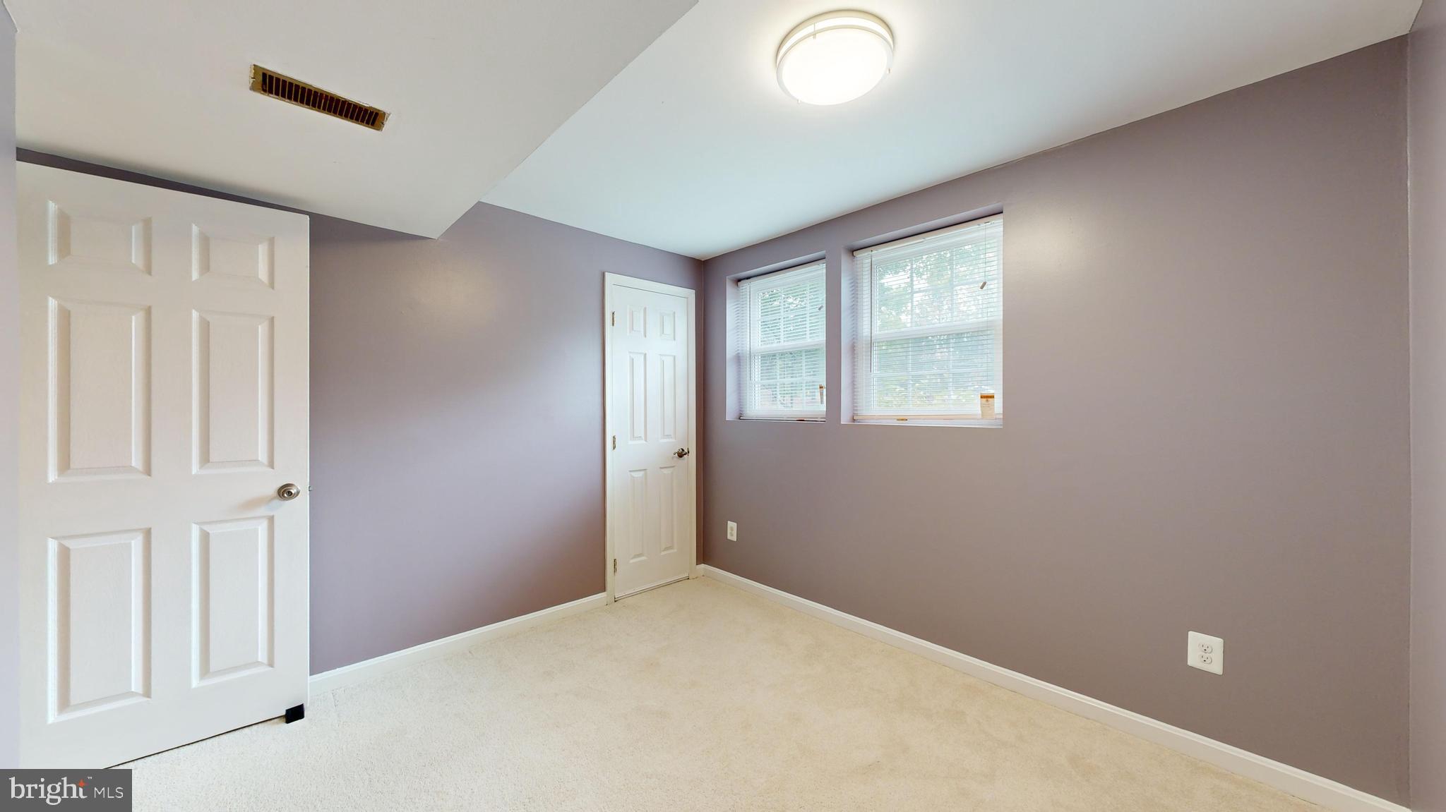 CENTRE RIDGE - Residential Lease