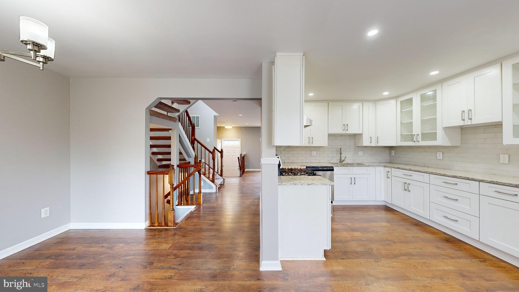 CENTRE RIDGE - Residential Lease