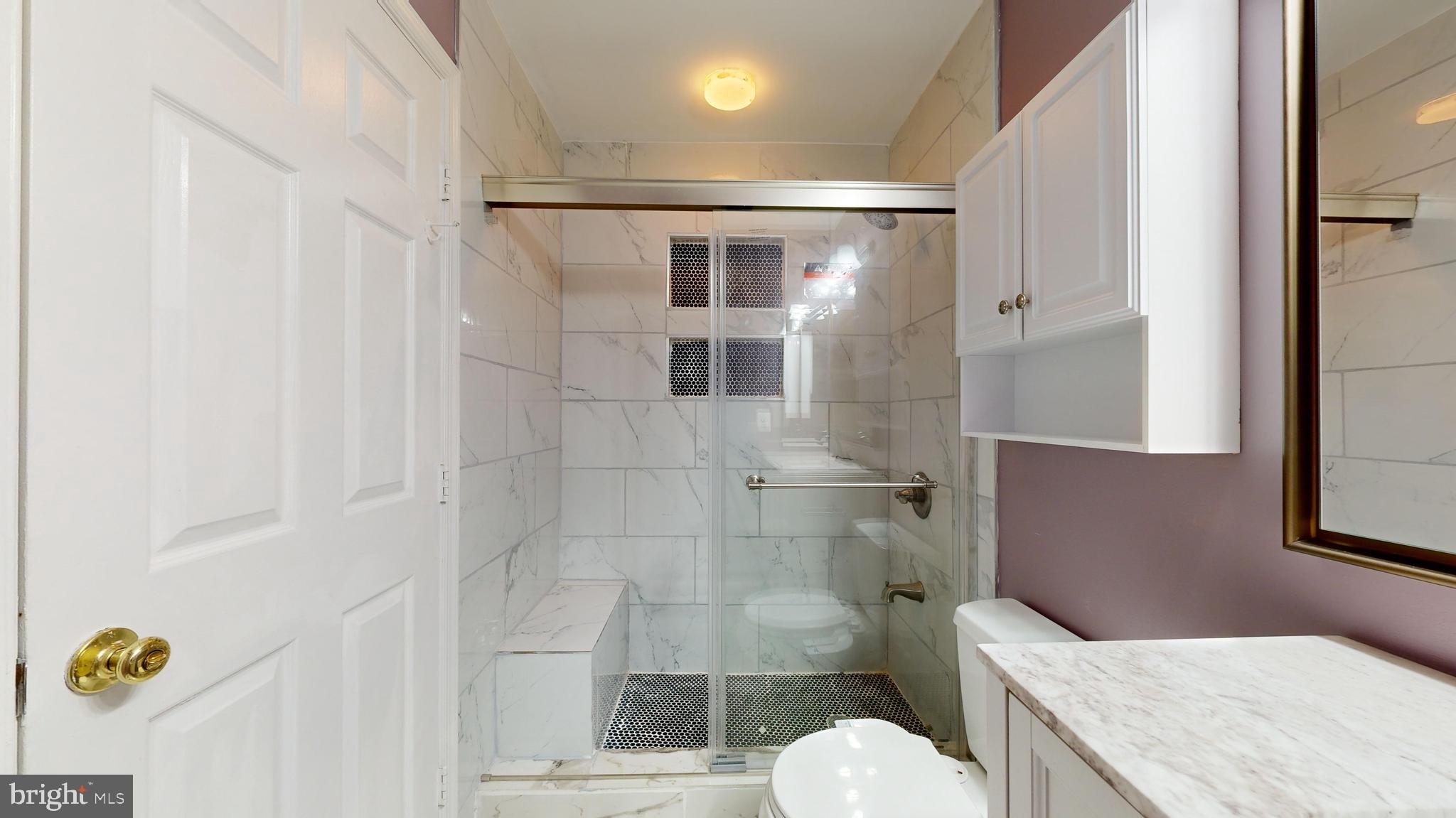 CENTRE RIDGE - Residential Lease