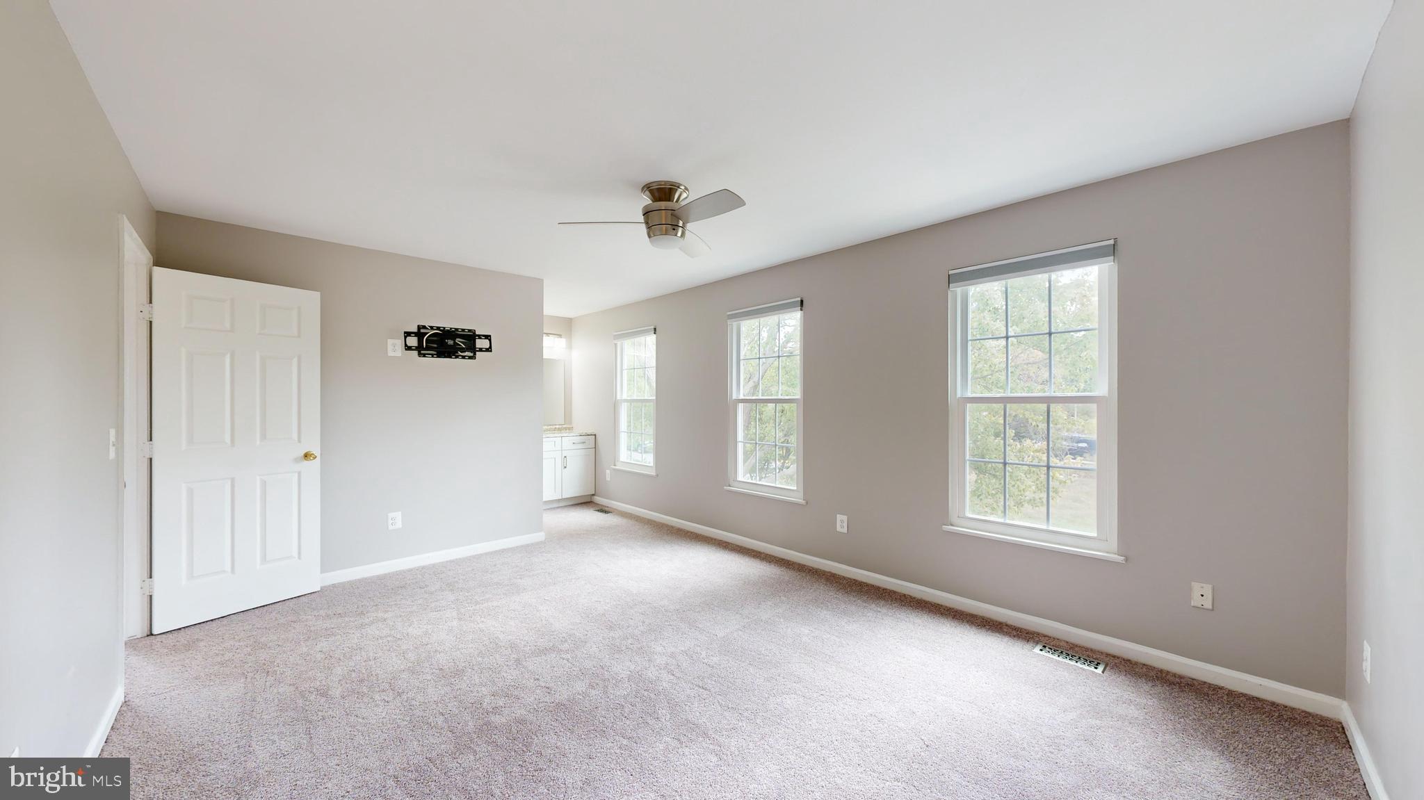 CENTRE RIDGE - Residential Lease