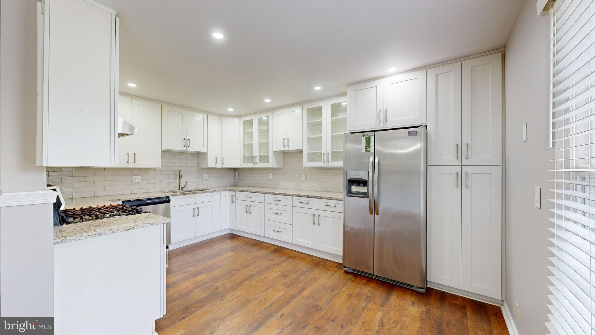 CENTRE RIDGE - Residential Lease