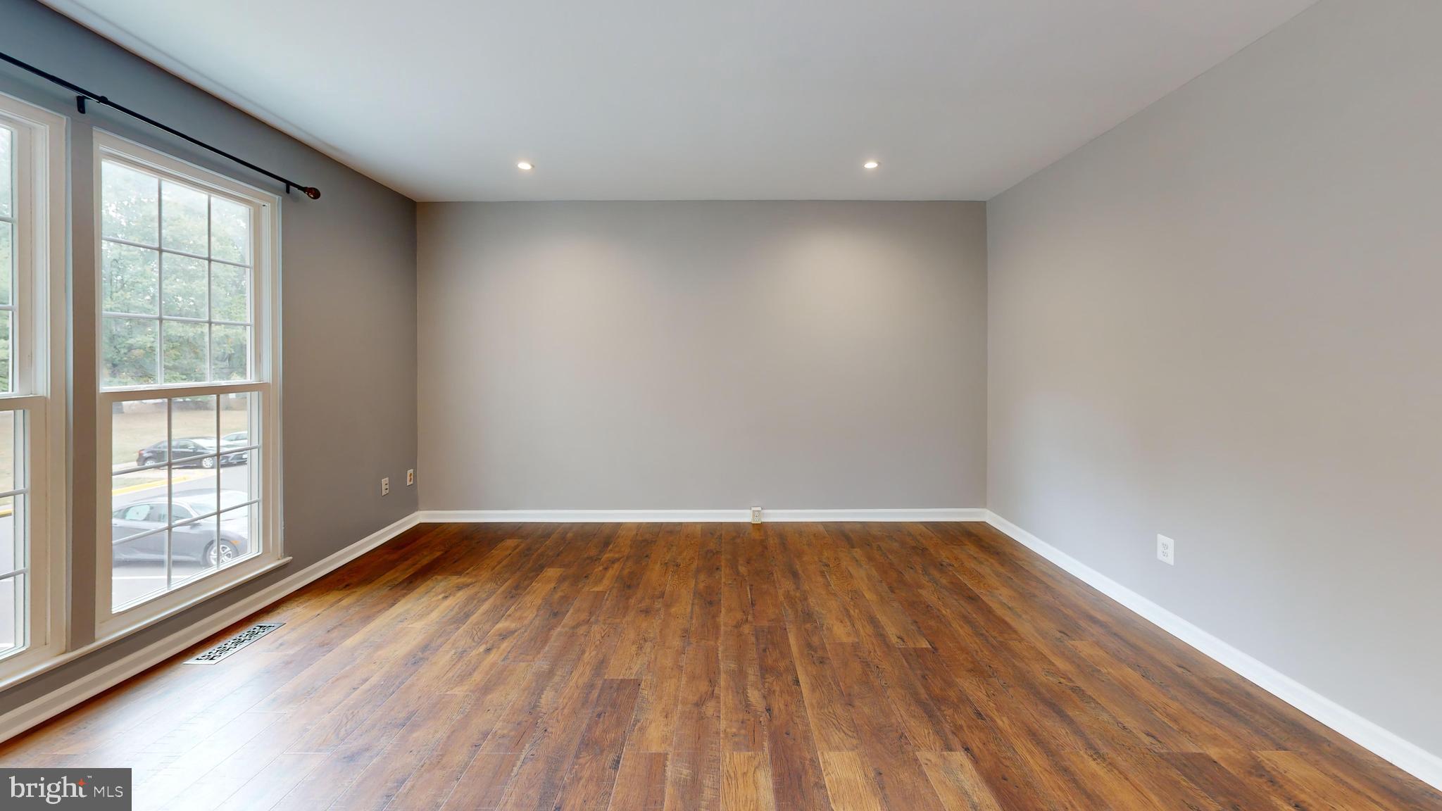 CENTRE RIDGE - Residential Lease