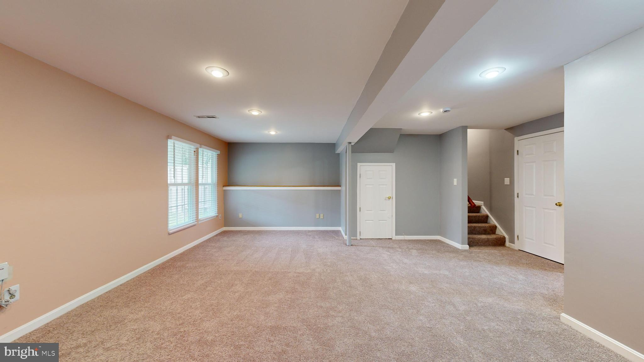 CENTRE RIDGE - Residential Lease