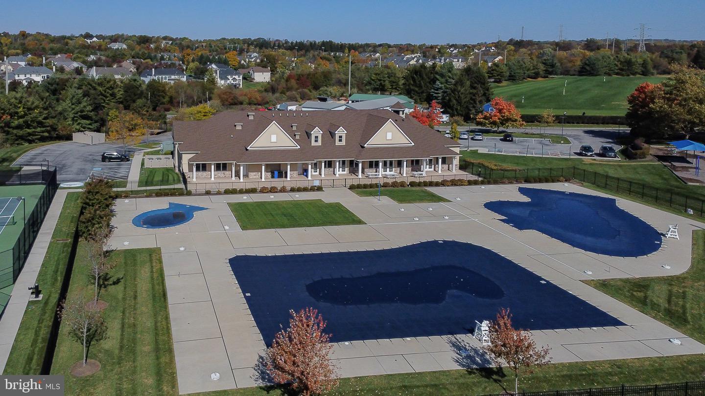 BLUE BELL CC - Residential