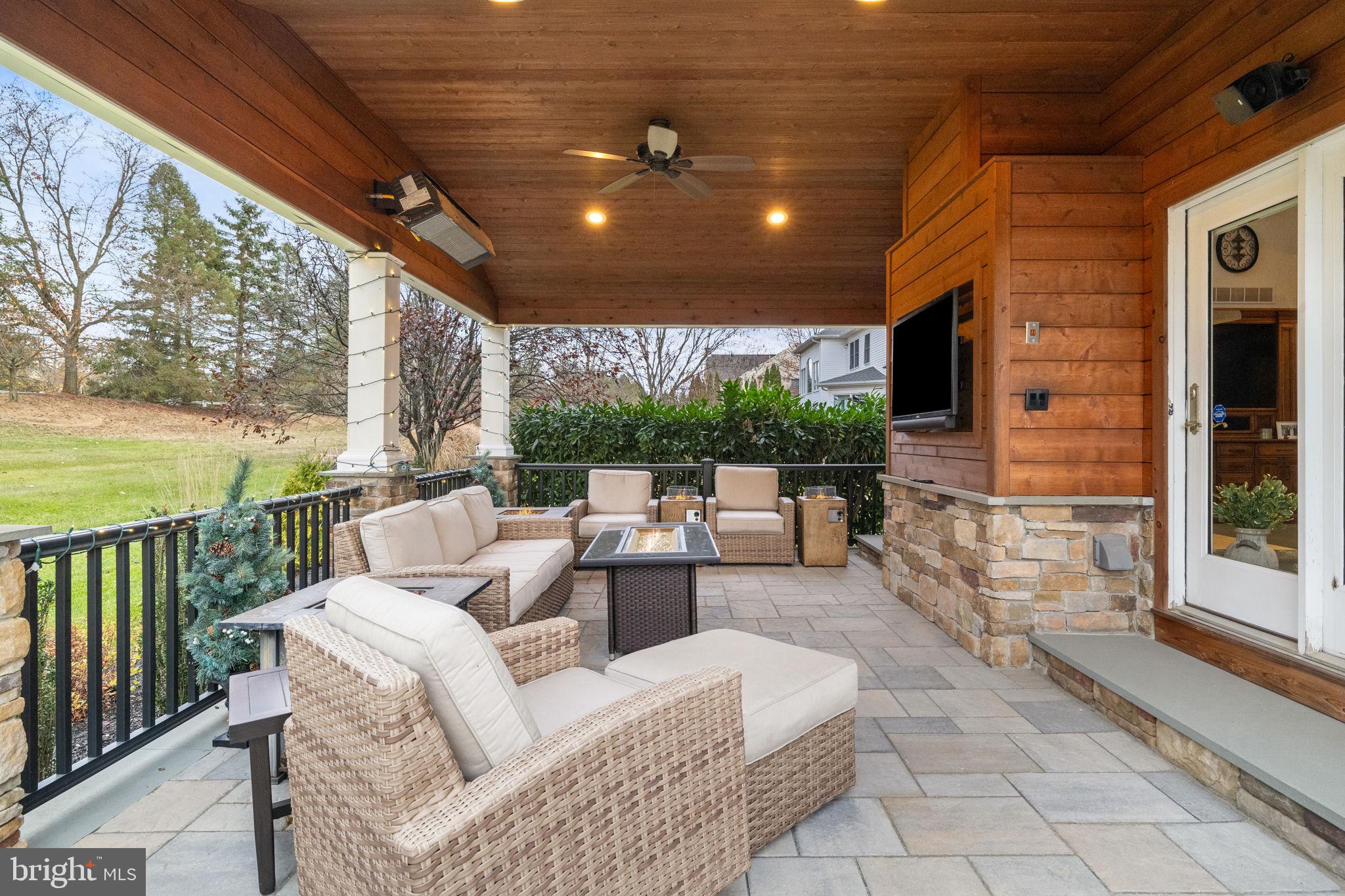 BLUE BELL CC - Residential