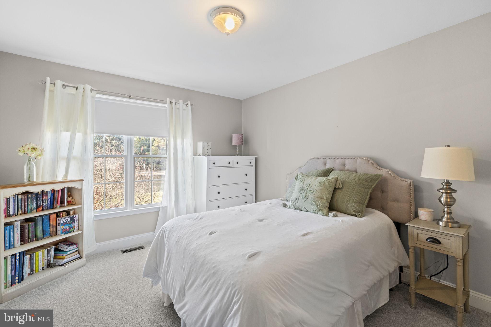 BLUE BELL CC - Residential