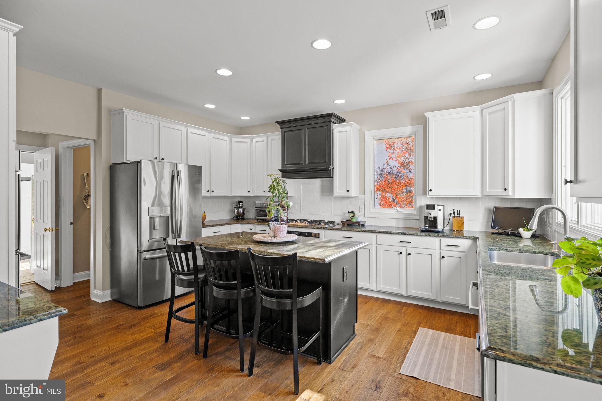 BLUE BELL CC - Residential