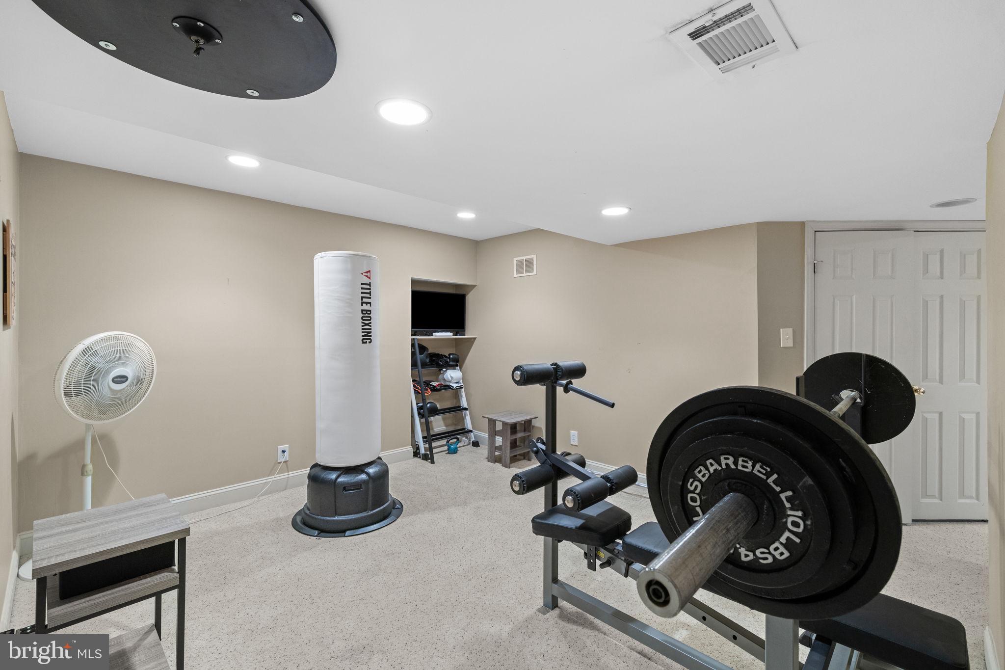 BLUE BELL CC - Residential