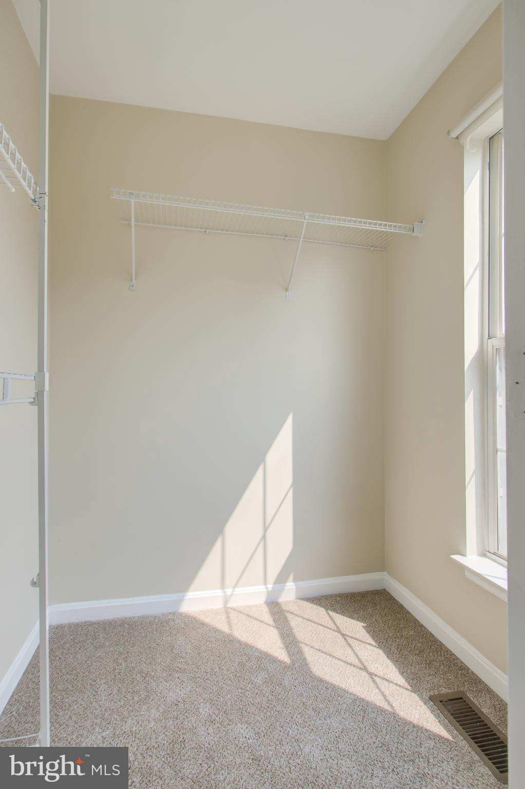 FOXBOROUGH - Residential Lease