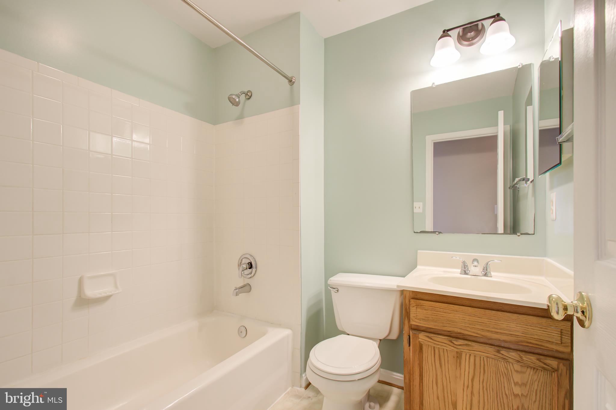 FOXBOROUGH - Residential Lease