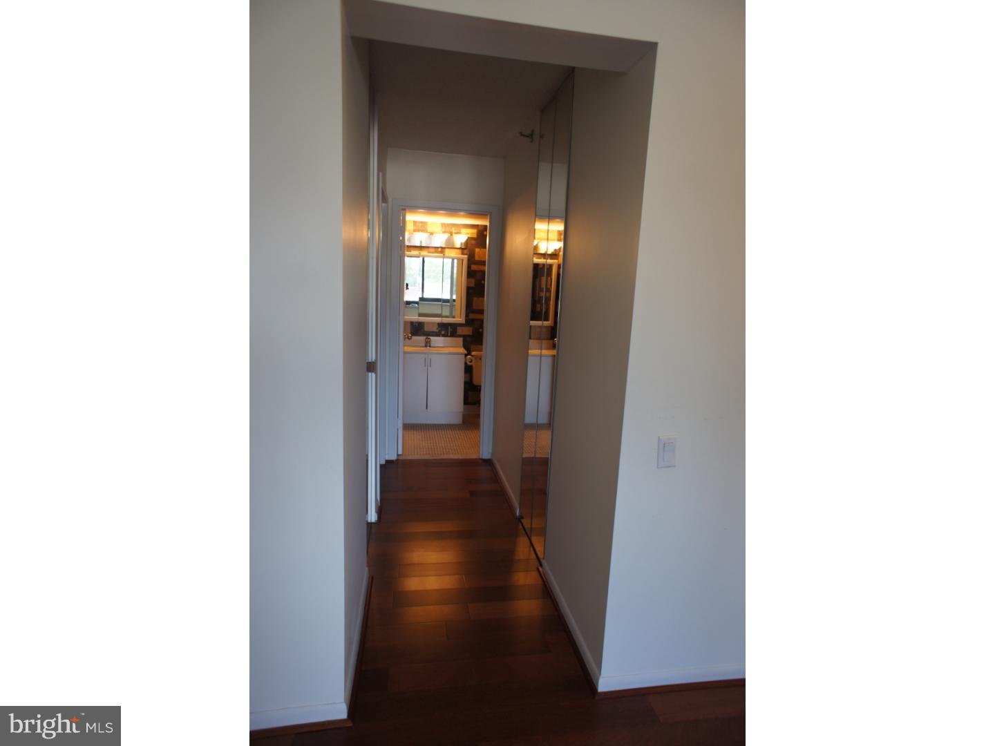 LOGAN SQUARE - Residential Lease
