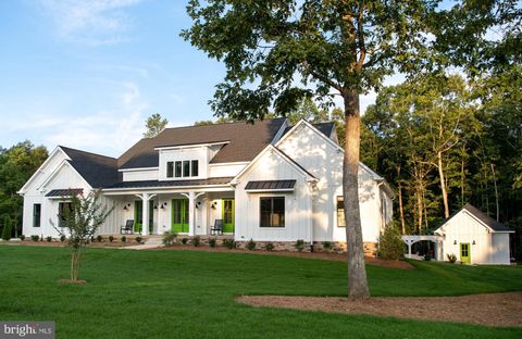 Homes For Sale - 30079 Goose Point Court<br/> Caroline County, PORT ROYAL, VA 22535