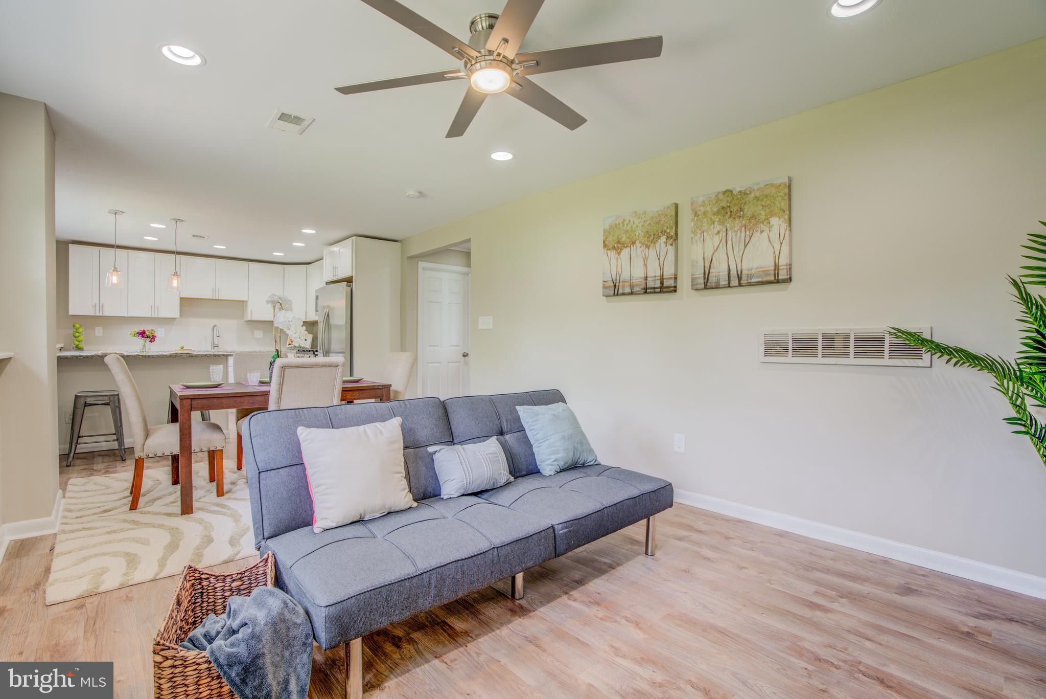 ORCHARD HILLS - Residential