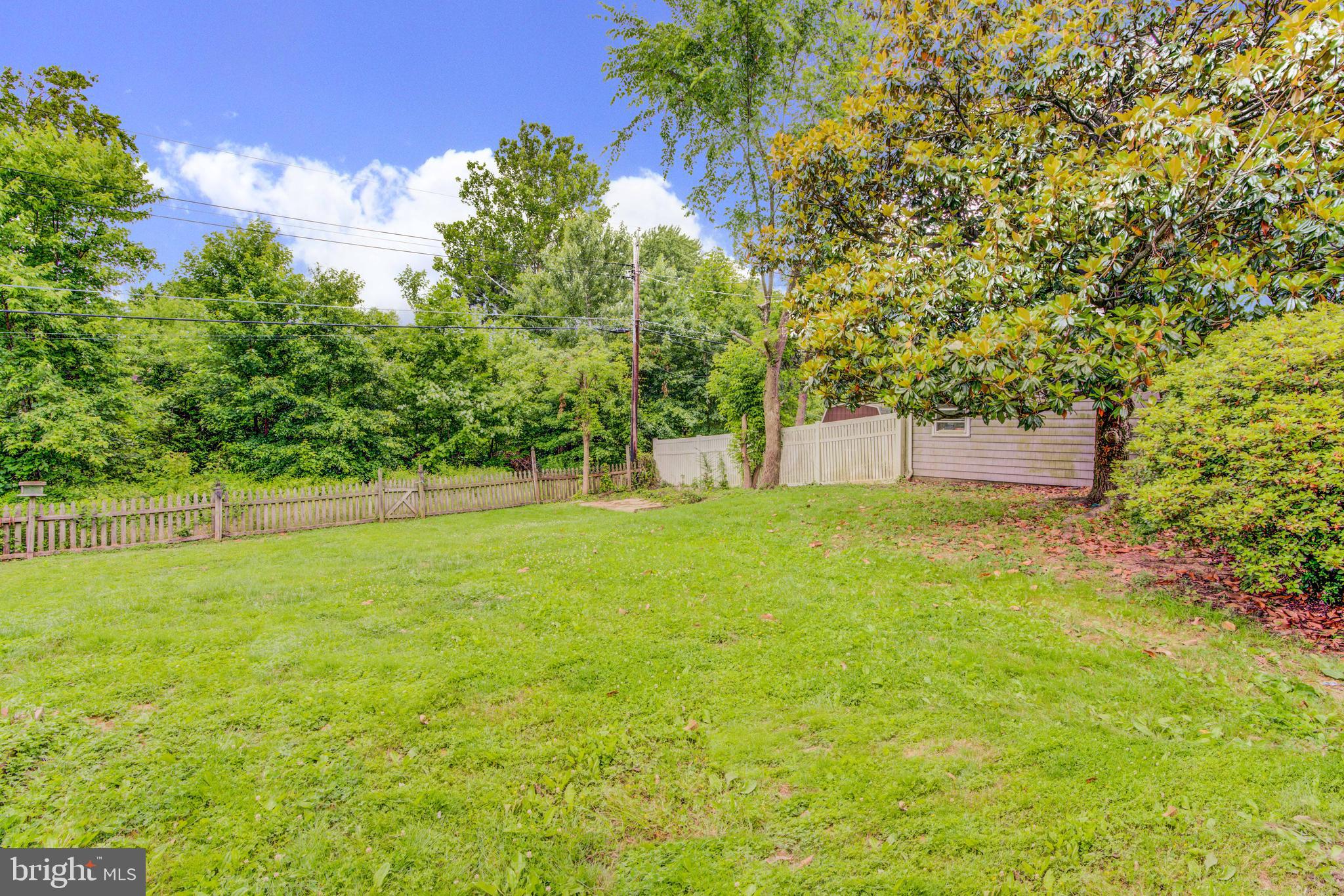 ORCHARD HILLS - Residential