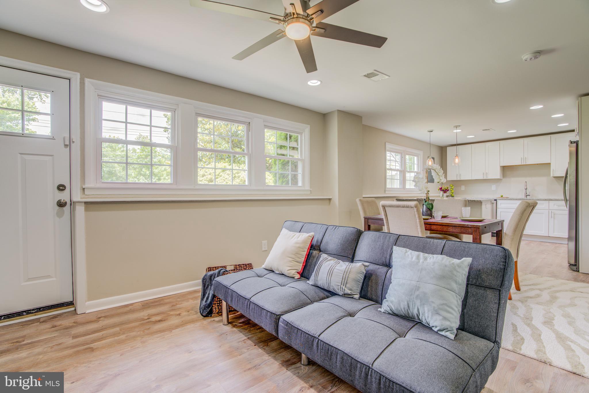 ORCHARD HILLS - Residential