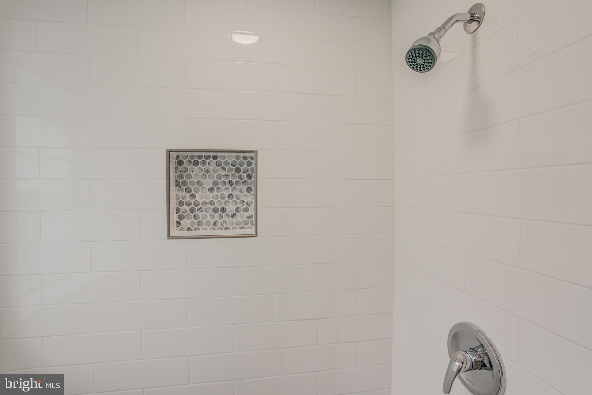 ORCHARD HILLS - Residential