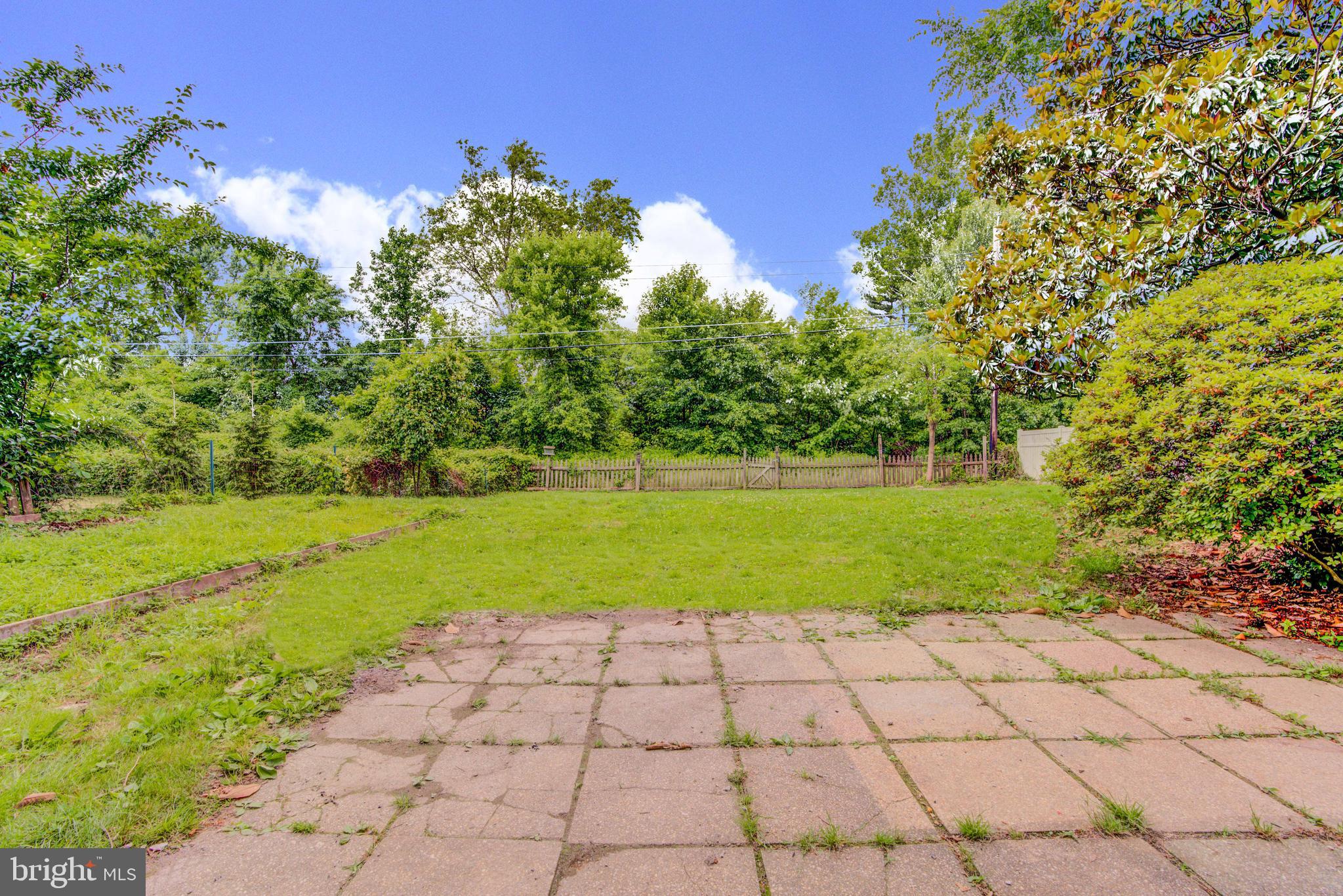 ORCHARD HILLS - Residential