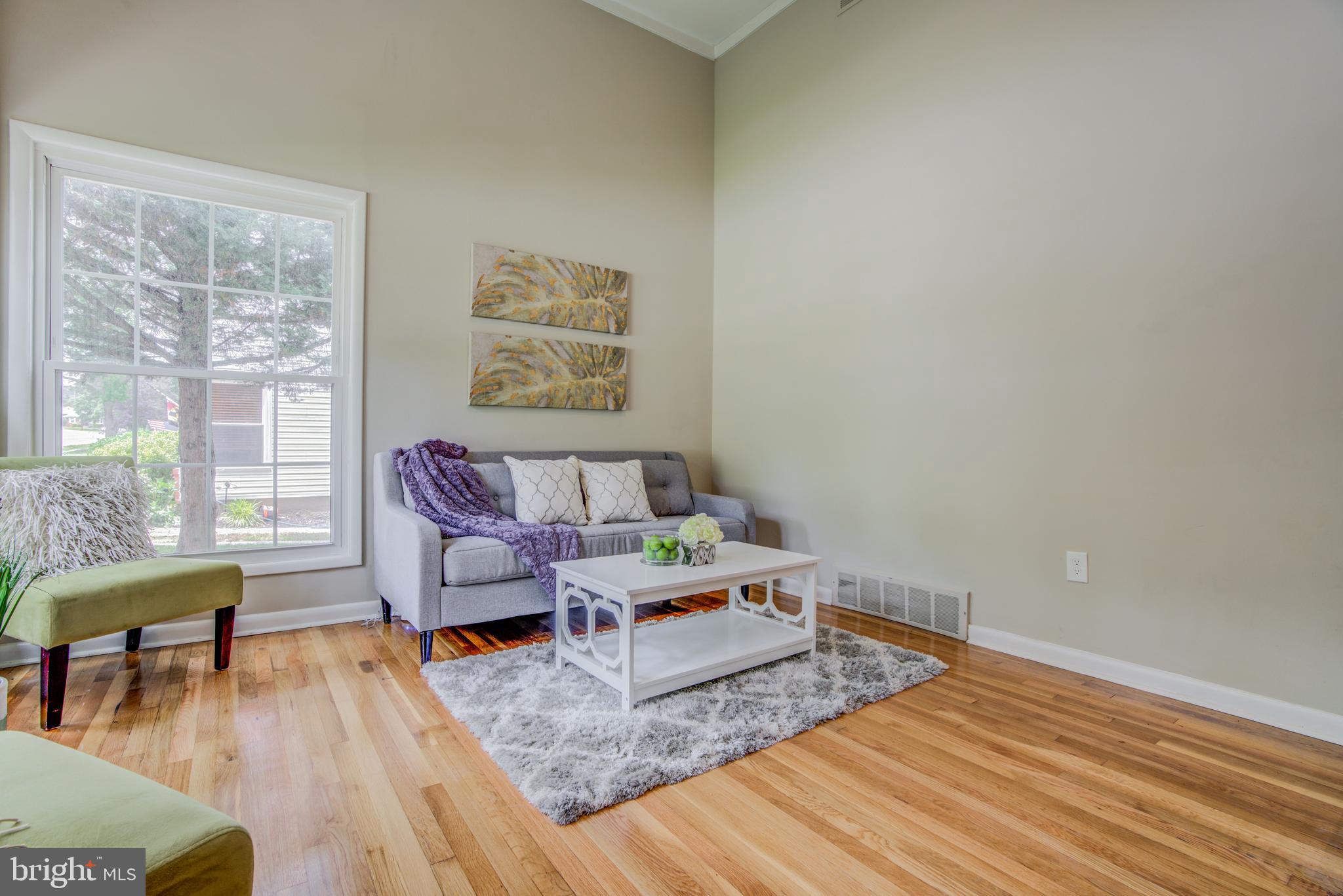 ORCHARD HILLS - Residential