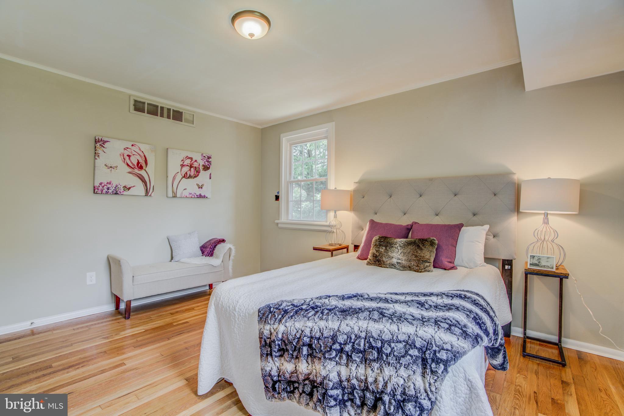 ORCHARD HILLS - Residential