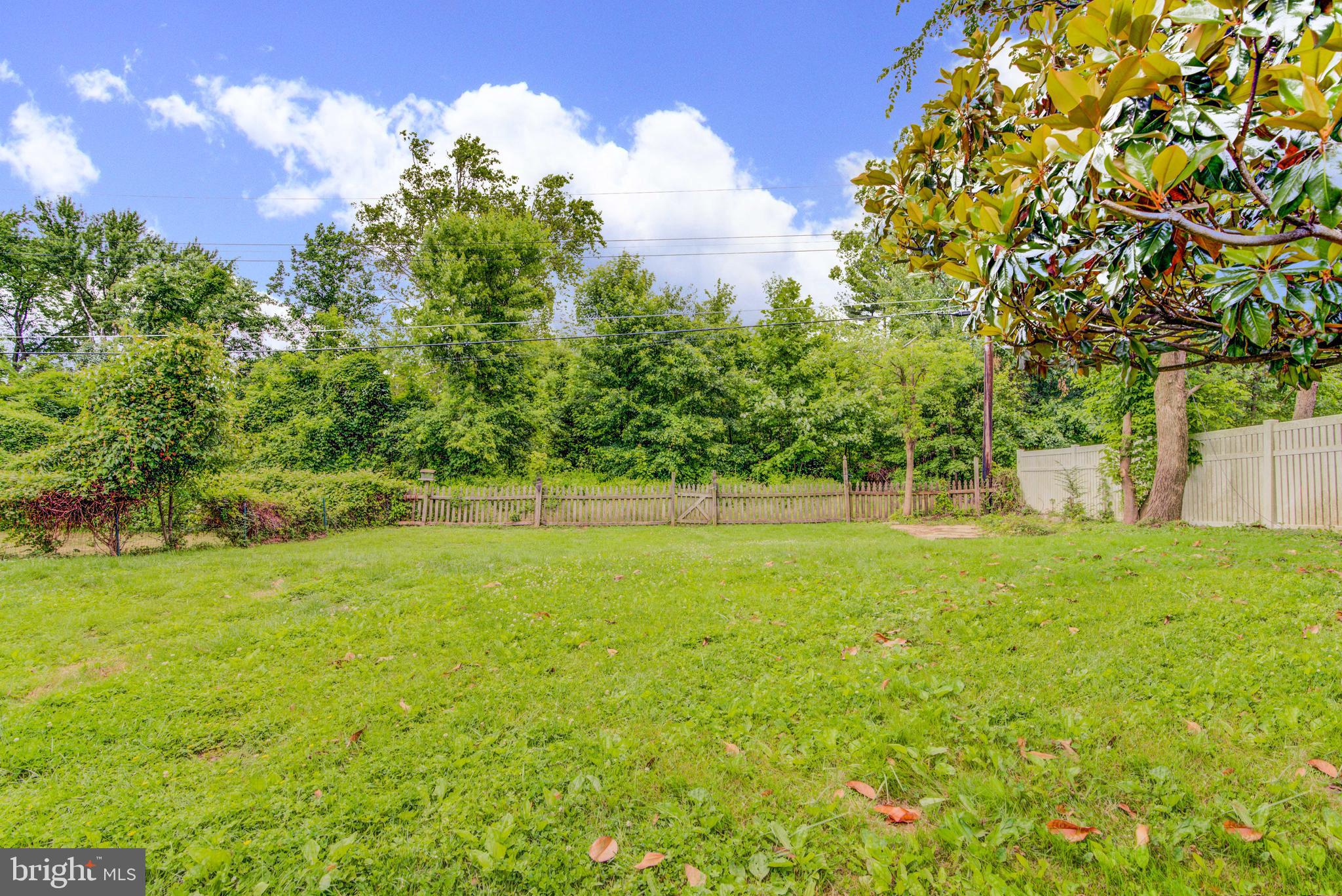 ORCHARD HILLS - Residential