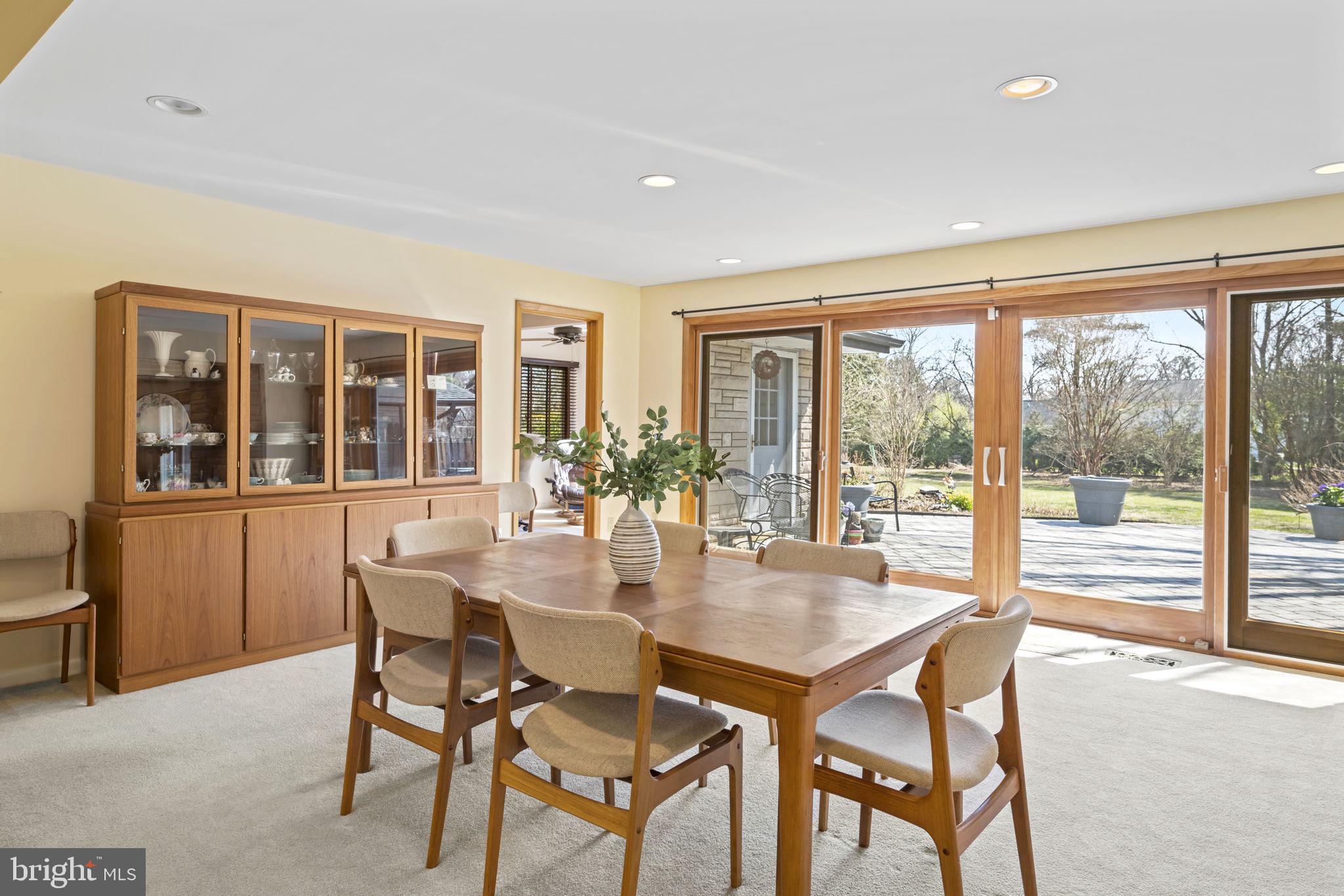 GLEN HILLS - Residential