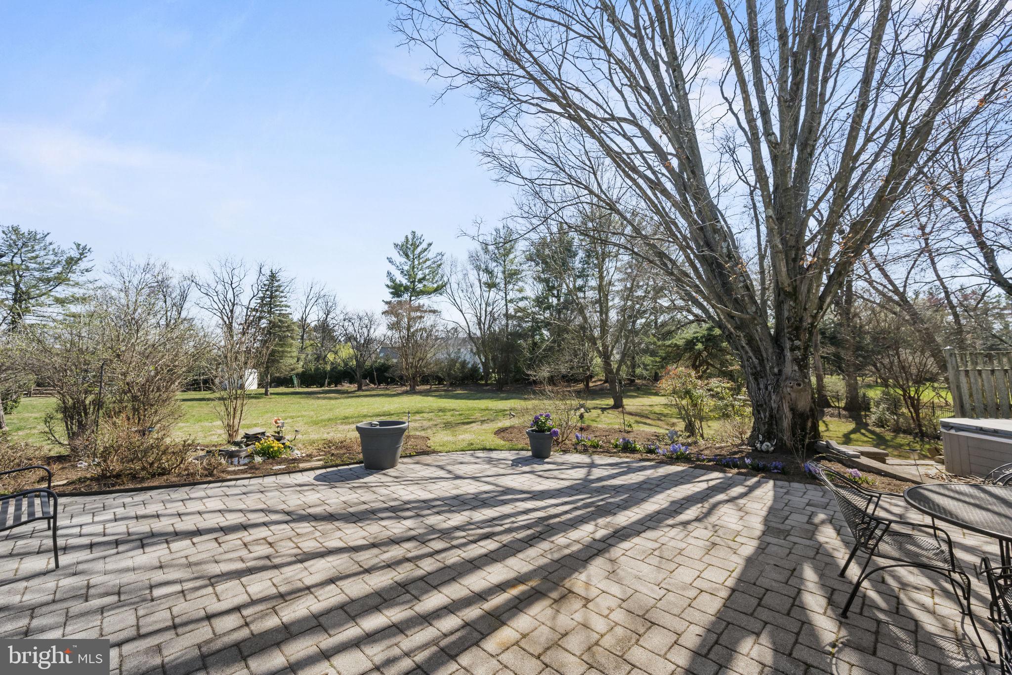 GLEN HILLS - Residential