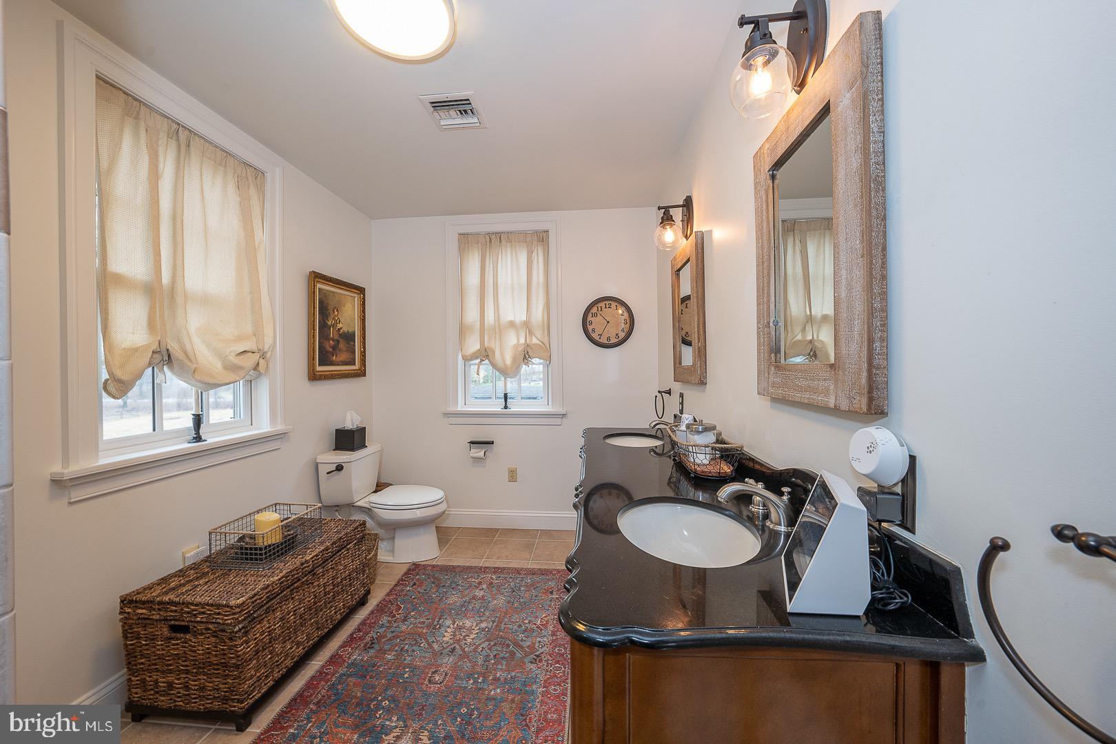 FOX POINTE - Residential