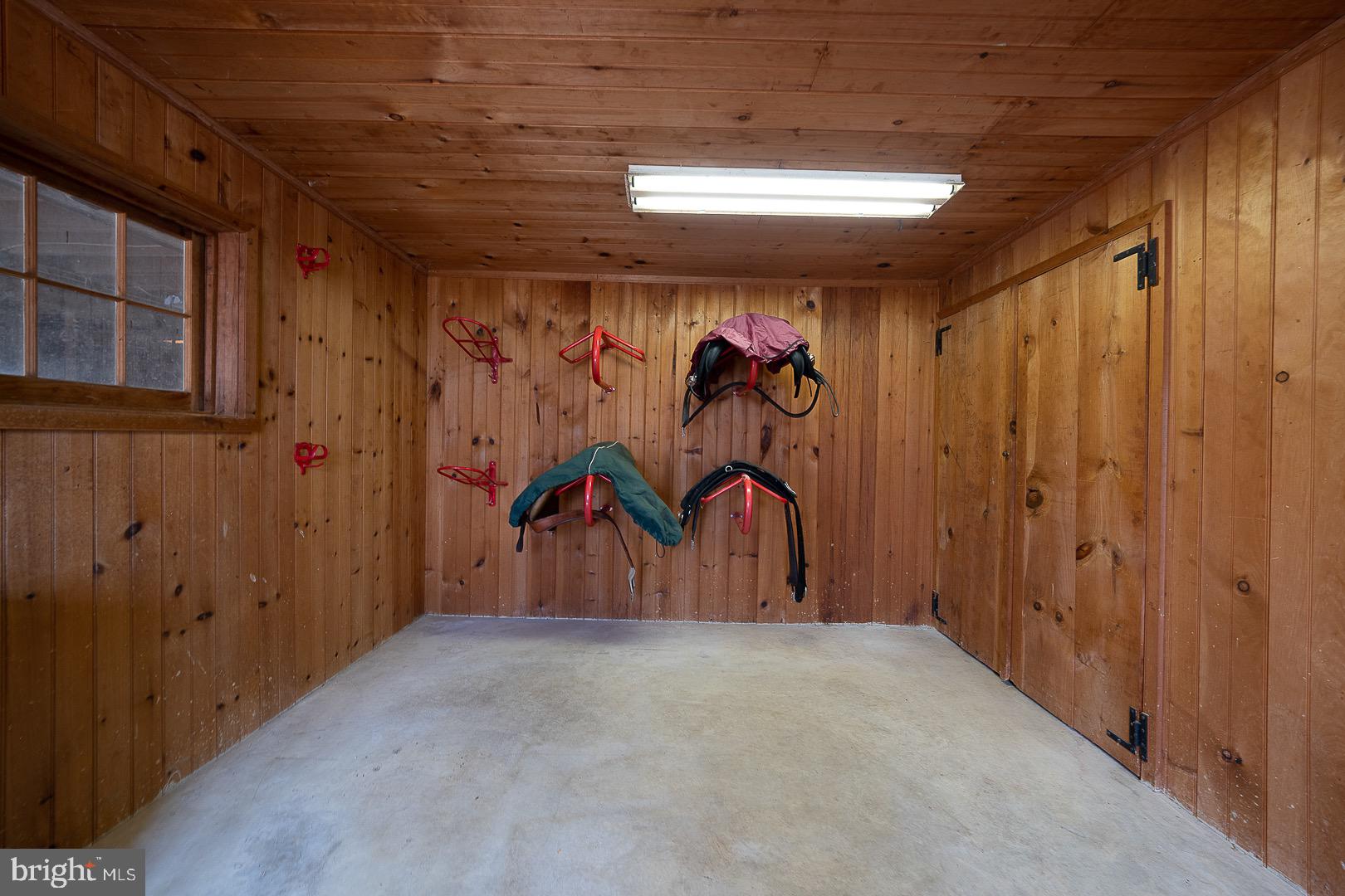 FOX POINTE - Residential