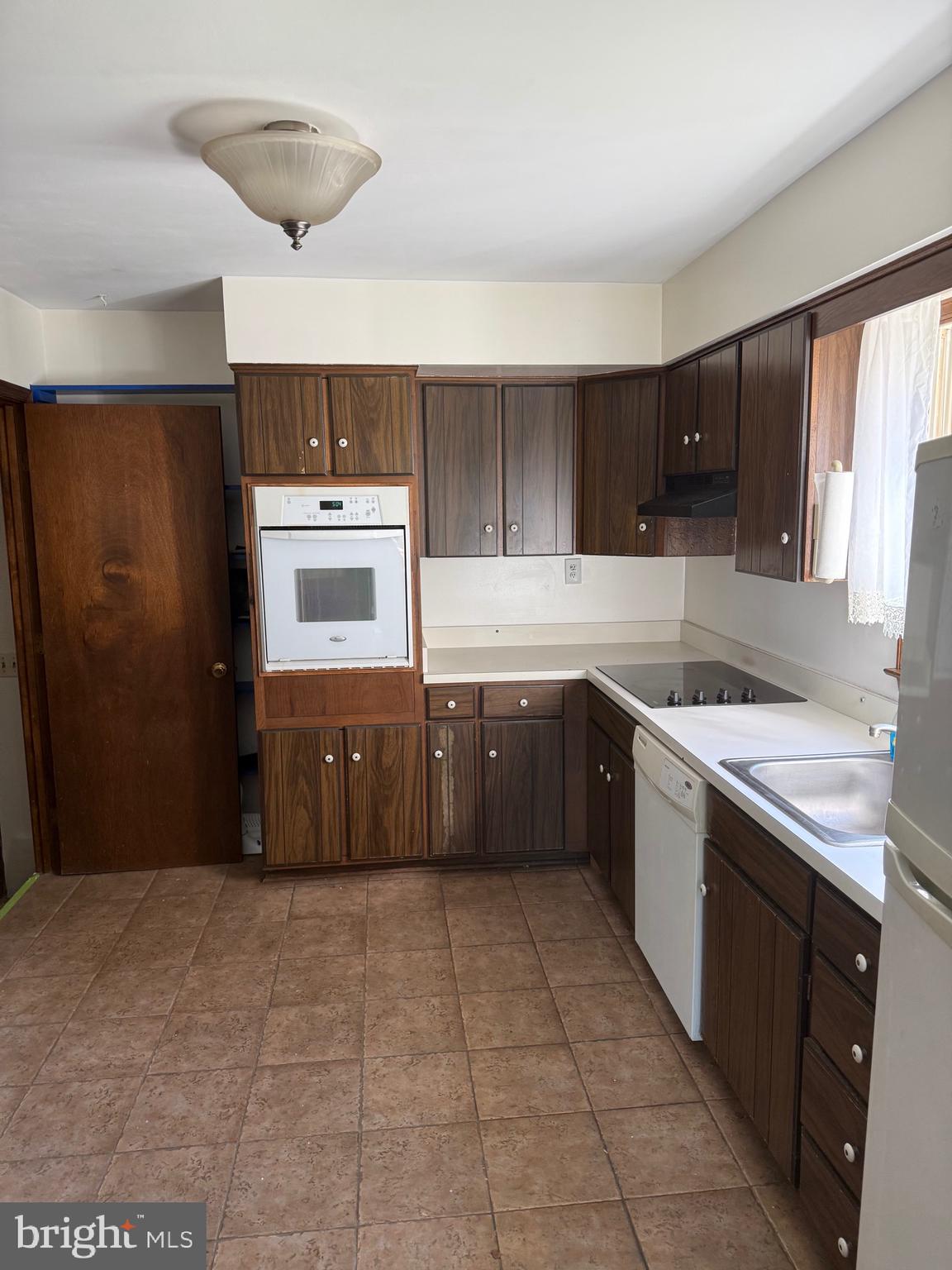 RIDGECROFT - Residential