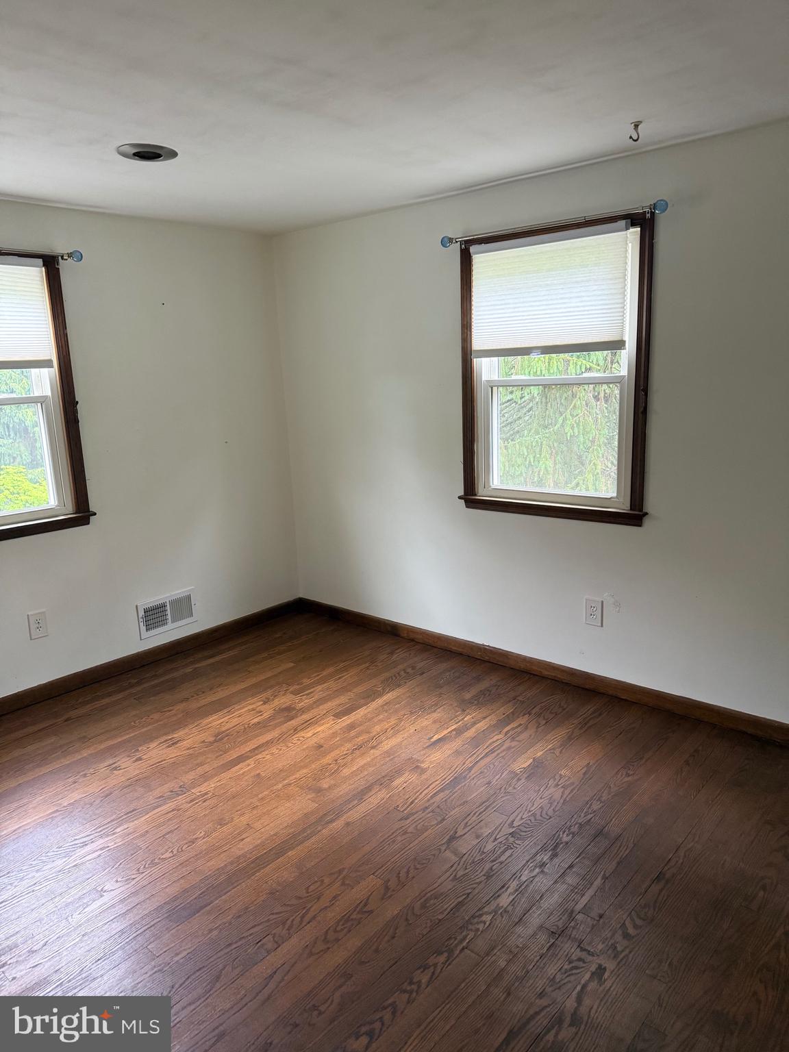 RIDGECROFT - Residential