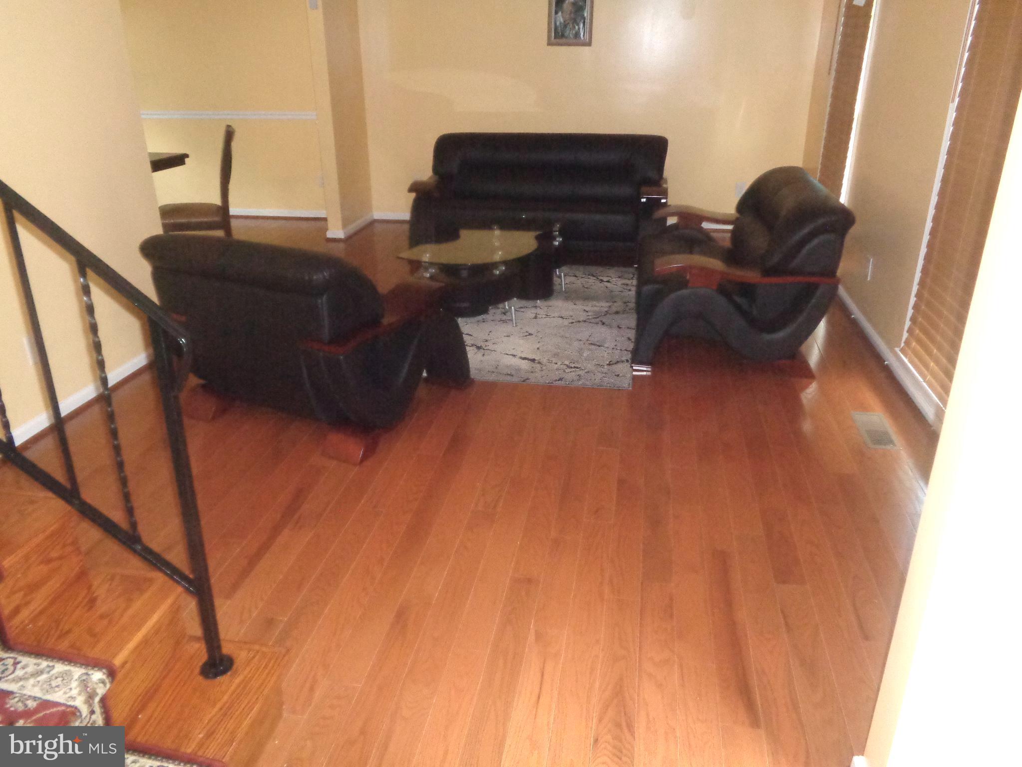 TANTALLON HILLS - Residential