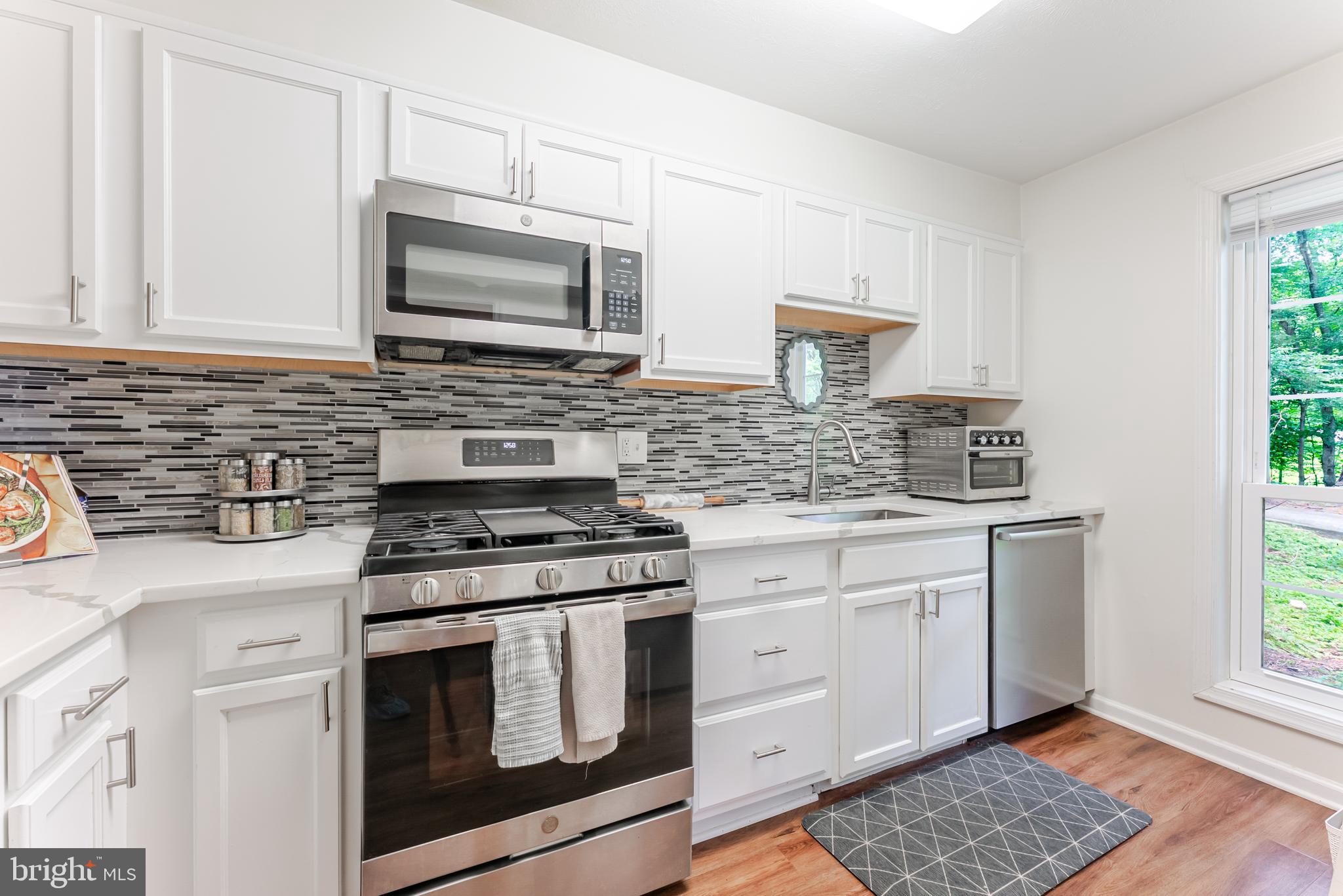 12146 CARDAMOM DRIVE 12146