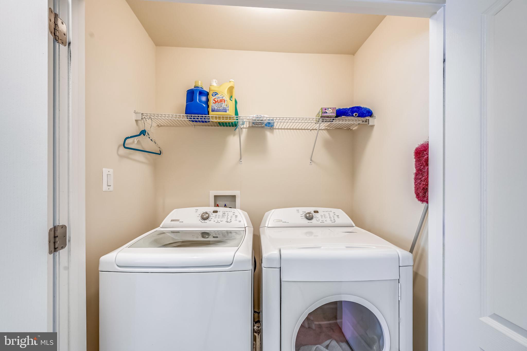 TANYARD SPRINGS - Residential Lease