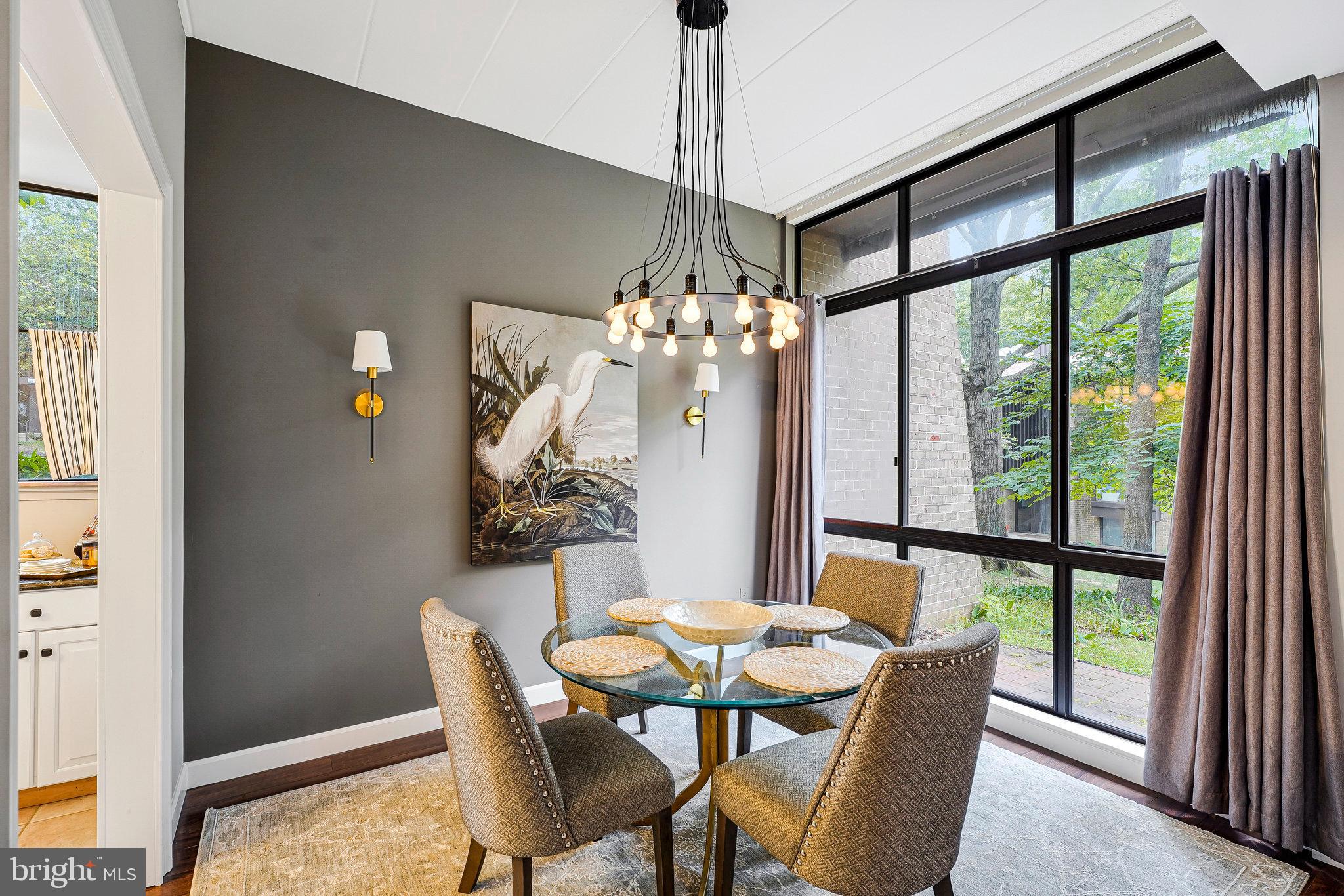 11556 ROLLING GREEN COURT 15/100A