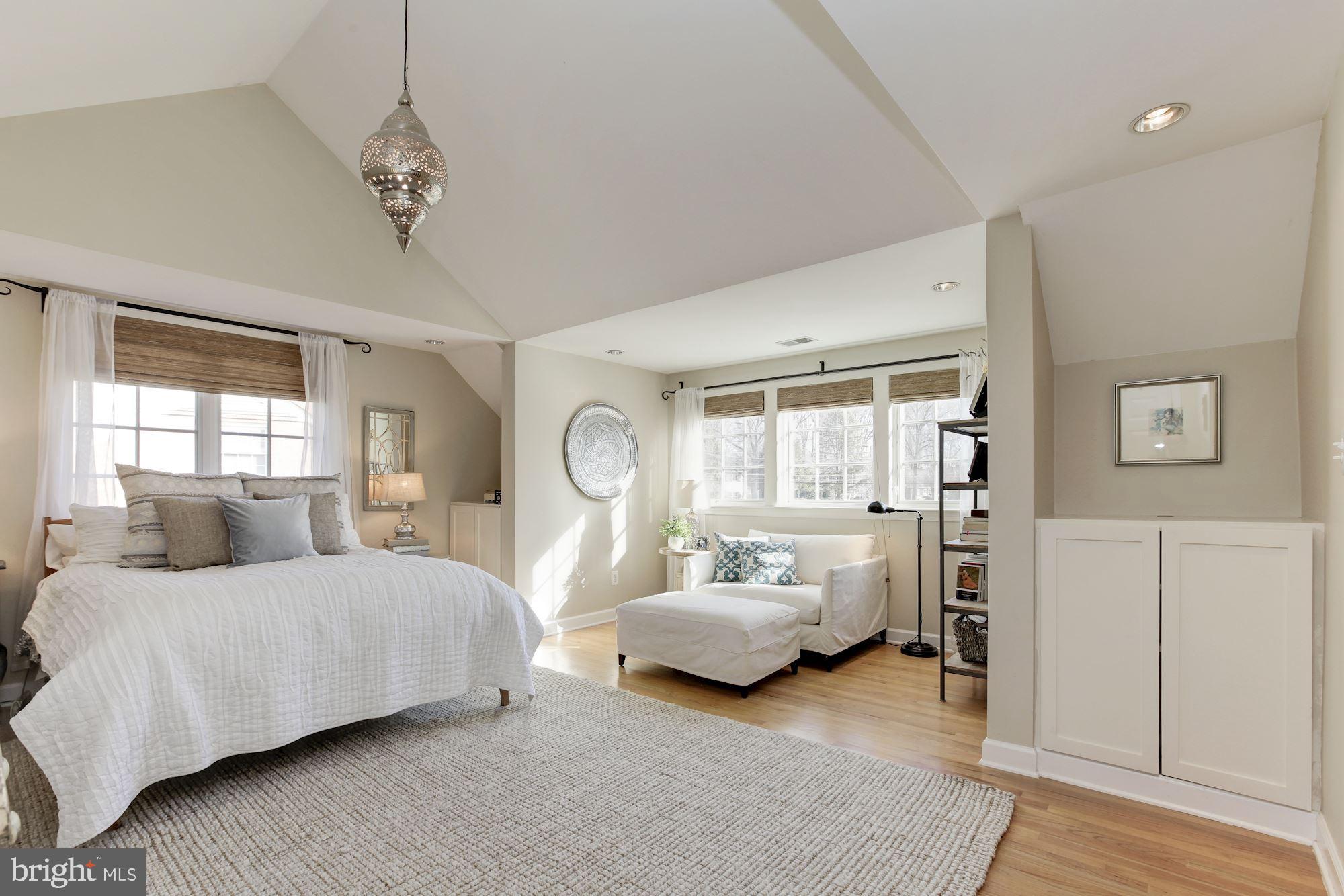 ASHLEIGH - Residential