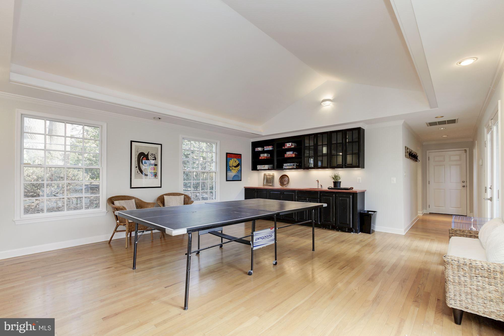 ASHLEIGH - Residential