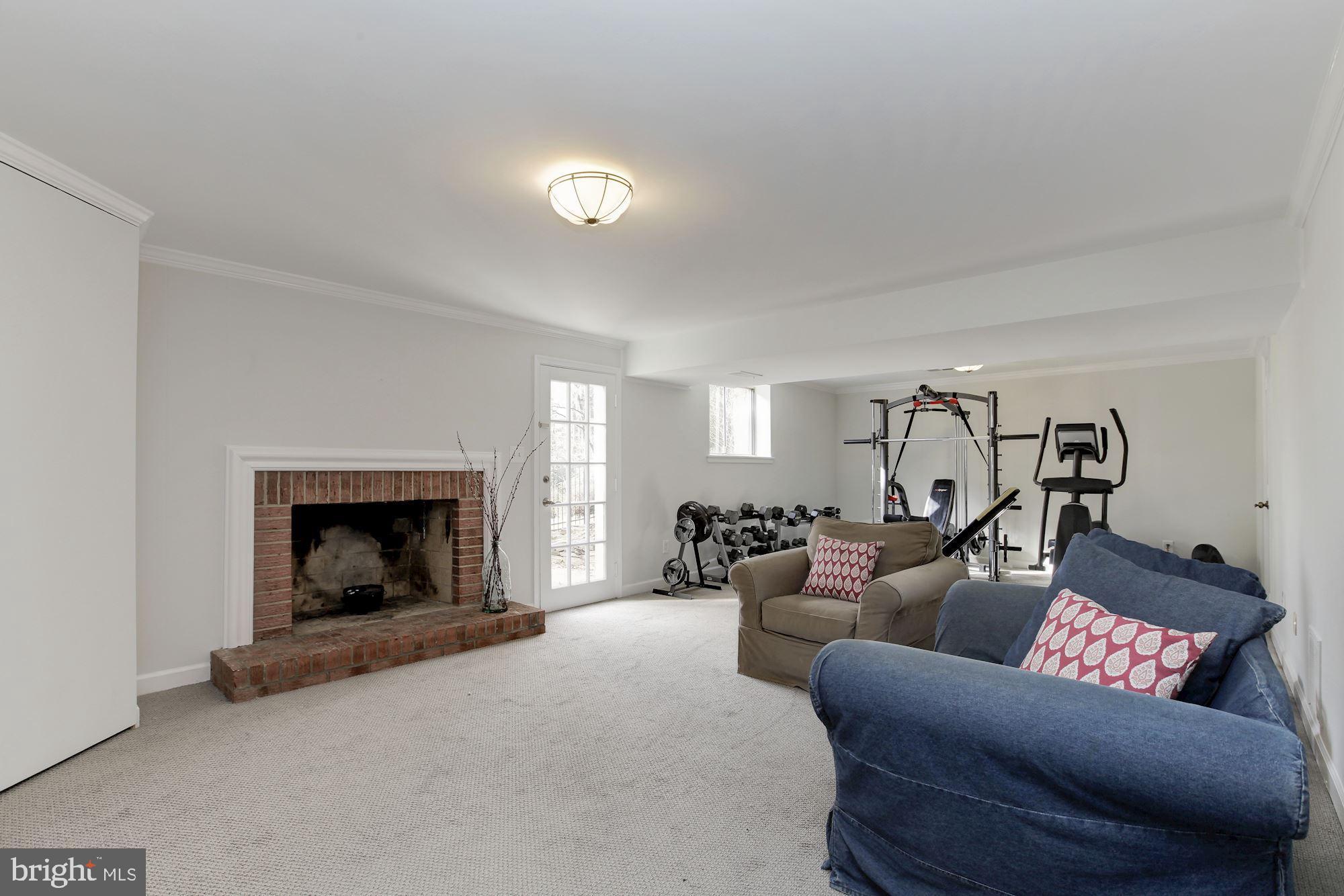 ASHLEIGH - Residential