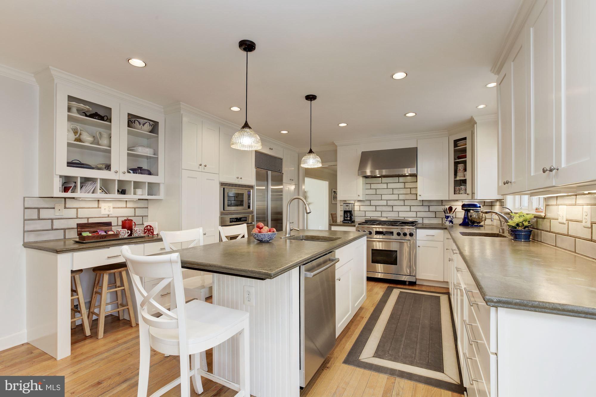 ASHLEIGH - Residential