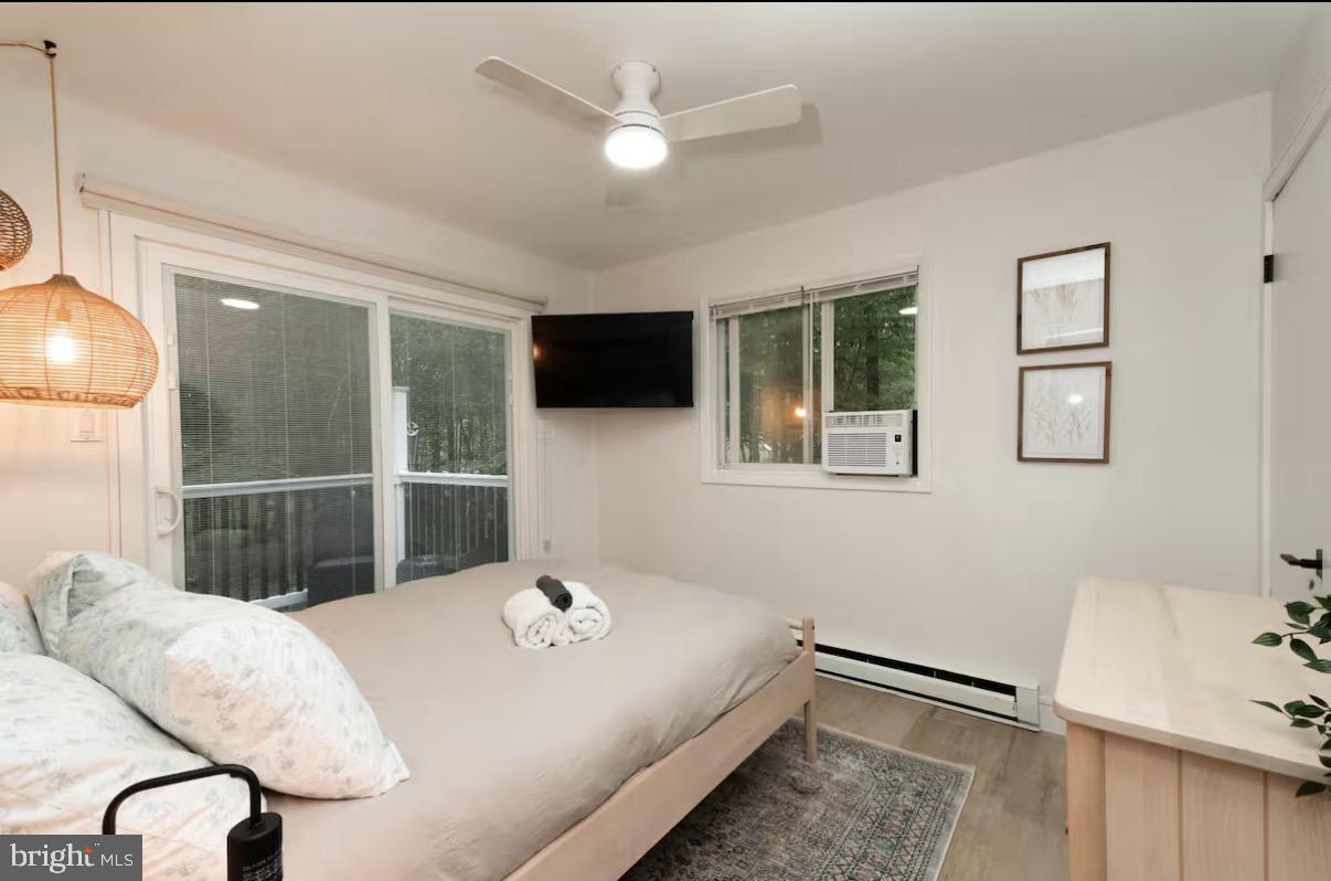 ARROWHEAD LAKES - Residential